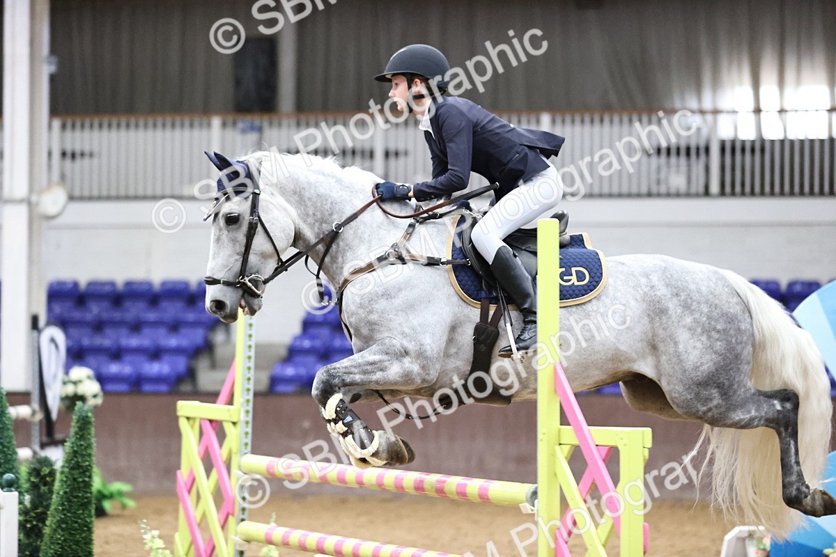 SBM_001168 - Class 5 - Blue Chip Pony Newcomers 1.00m Open