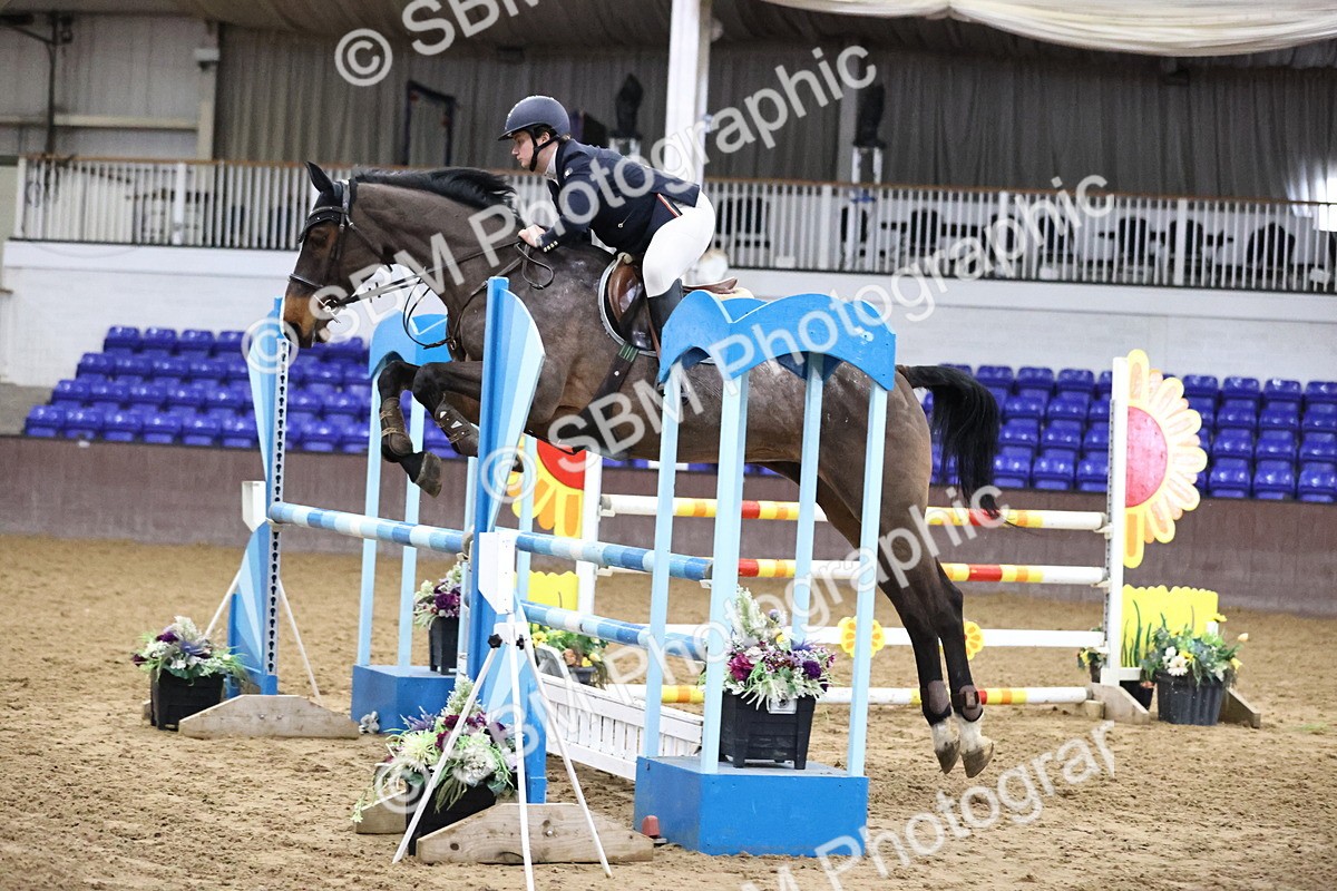 SBM_005721 - Class 17 - Senior Newcomers 1.10m