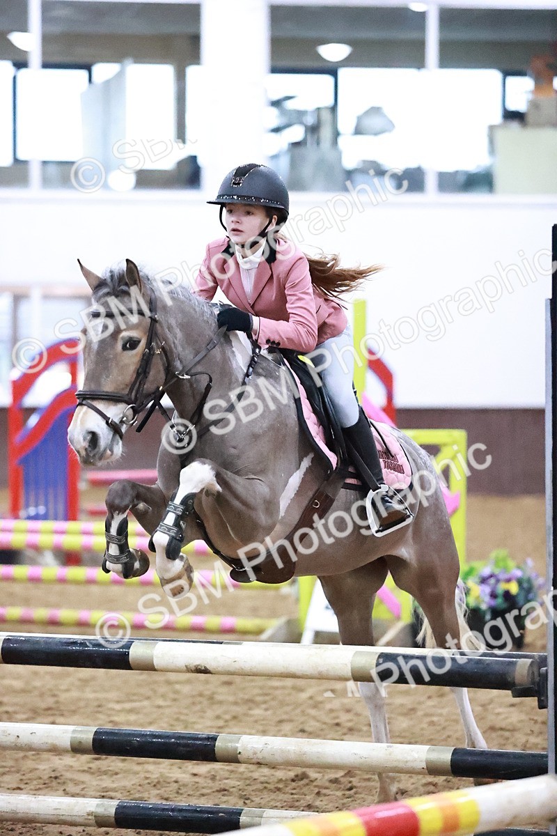 SBM_000071 - Class 1 - Pony Intro 70cm