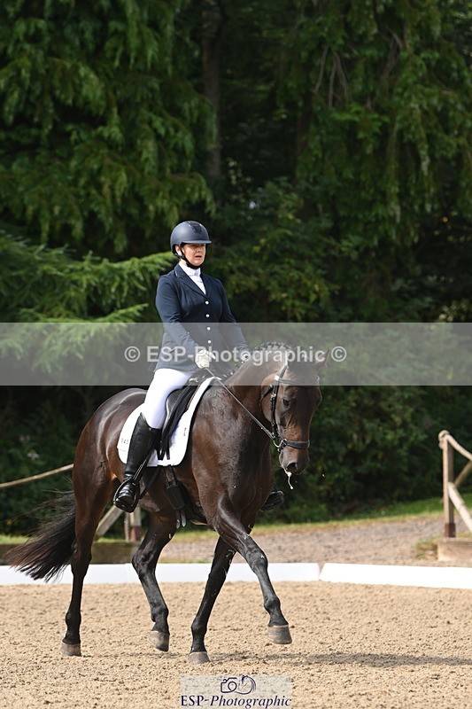 250719A-100927-03237 - 049-Veronica.Roberts-For.J'Adore