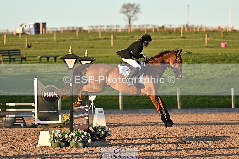 250401-190747-00895 - 90cm Classes