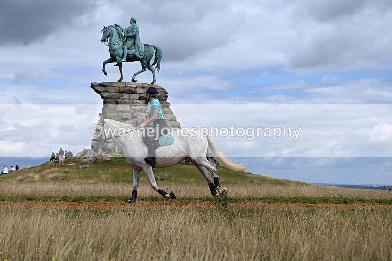 DSC_7109 - Time at Statue 12:45 to 13:15