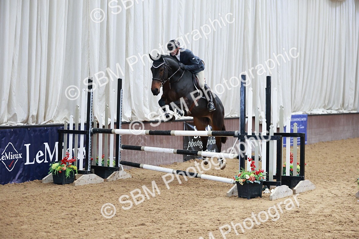SBM_004150 - Class 11 - Senior Newcomers - 1.10m