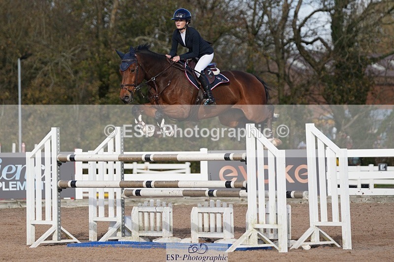 251108-125909-02617 - Cls 13 Foxhunter and 1.20m Open