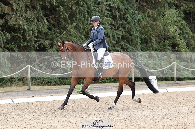 250809A-121028-03336 - 110-Alice.OppenheimerHeadmore.Forever.Ruby