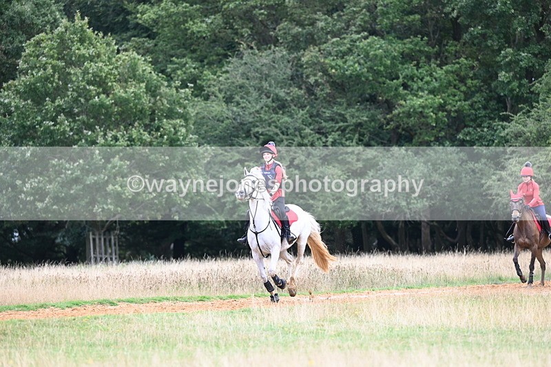 DSC_5890 - Time at Statue 12:17 to 12:44