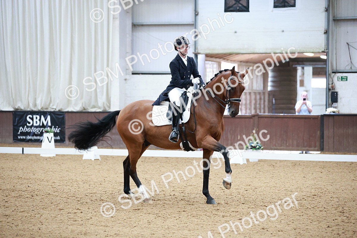 SBM_008742 - Class 14 - FEI PSG - 9.30-10.30