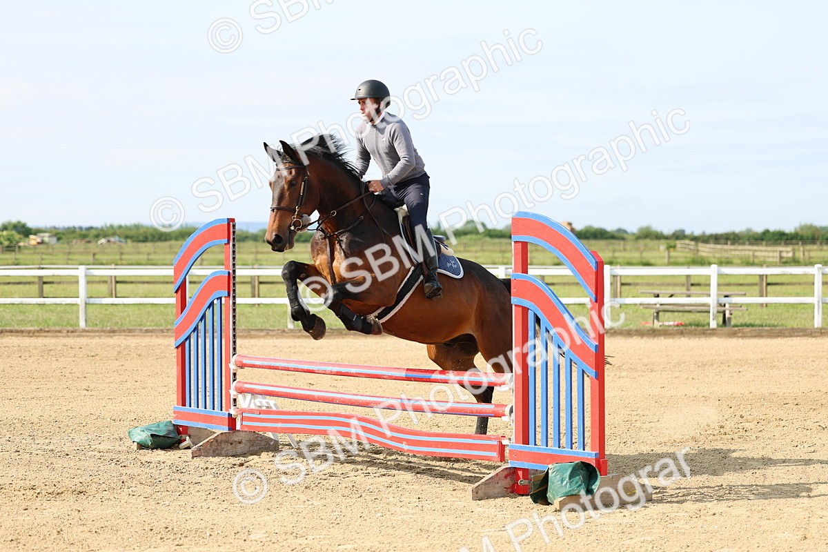 SBM_003787 - Class 15 - Clear Round