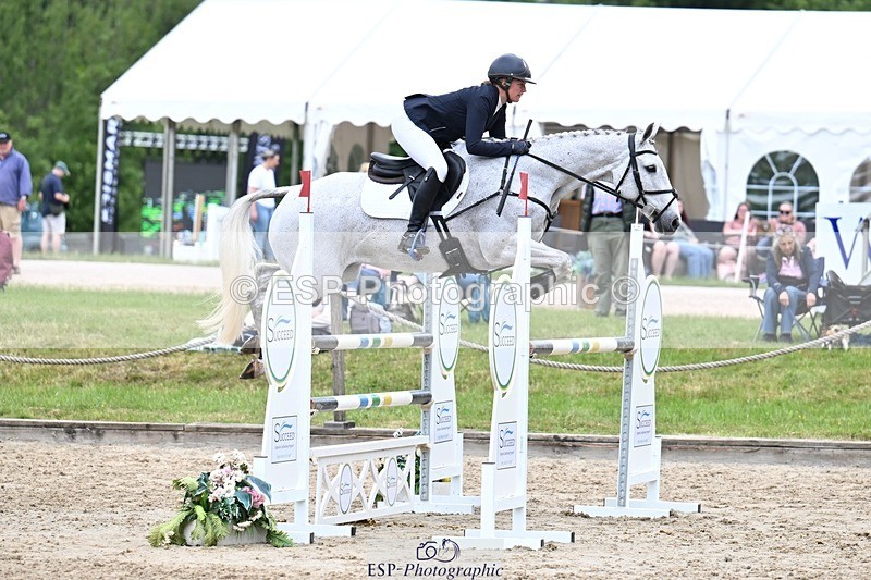 260630A-101423-20022 - C-353-Sophie.Hodgson