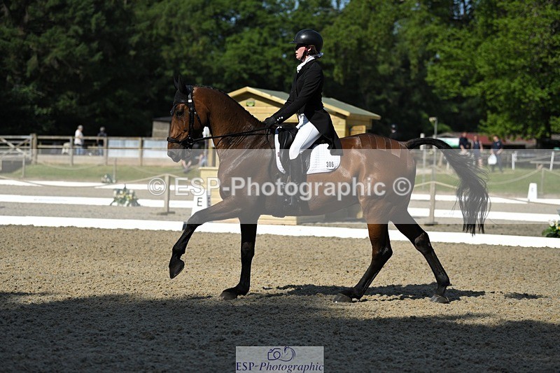 230525-093448-01625 - 306-JELSON-Lucy_Collecott-WEDTrotUp+DR