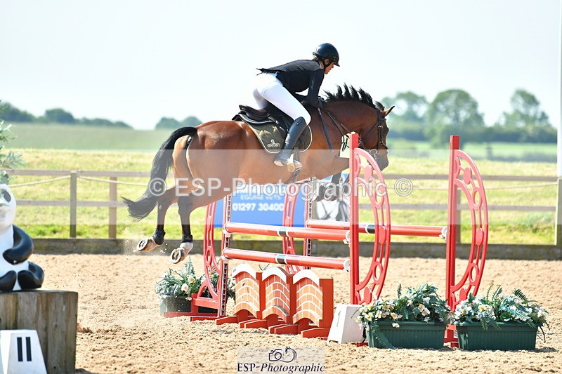 230609A-105334-00174 - Cls 1 Snr 1.05m & 1.10m Open