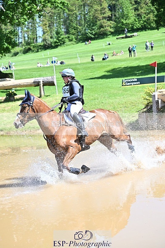 240525-112910-12357 - 355-GLOBAL_EXOTIC-Jemima_Stratton