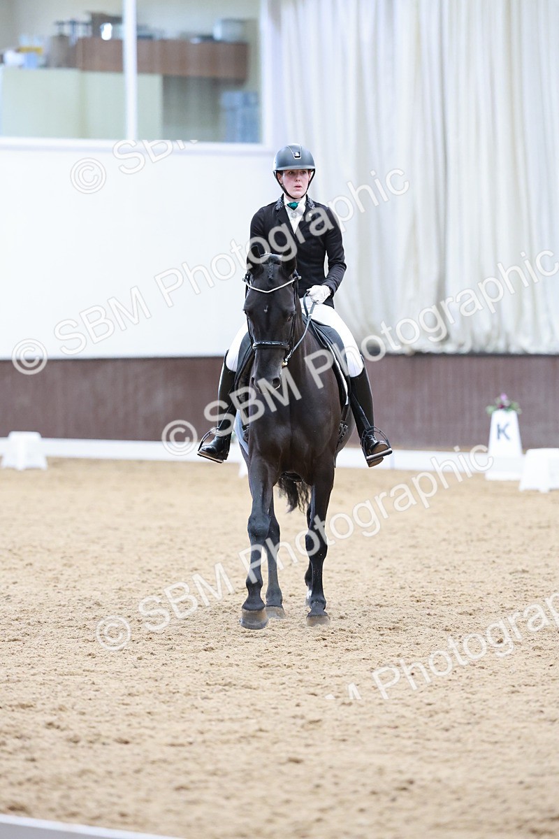 SBM_009215 - Class 6b - Novice 6 - 11.02-12.19