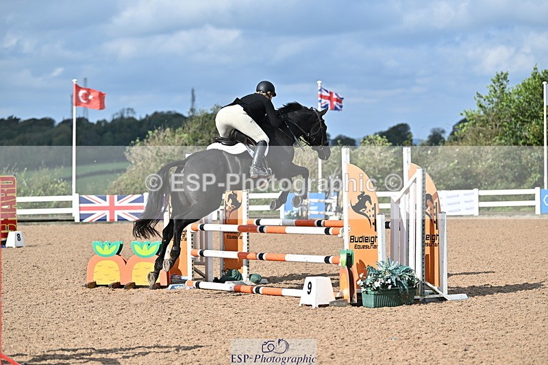 241005A-112238-03318 - SAT Cls 17 95cm Amateur Quali