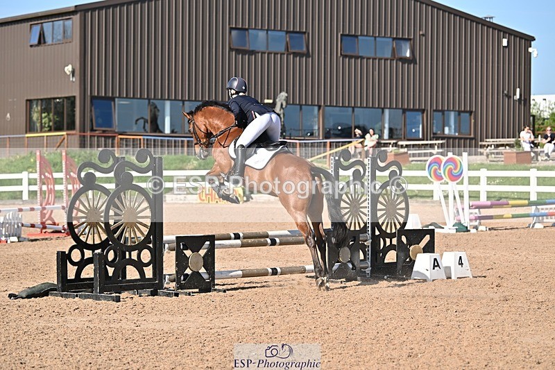 250429-170018-00134 - 70cm