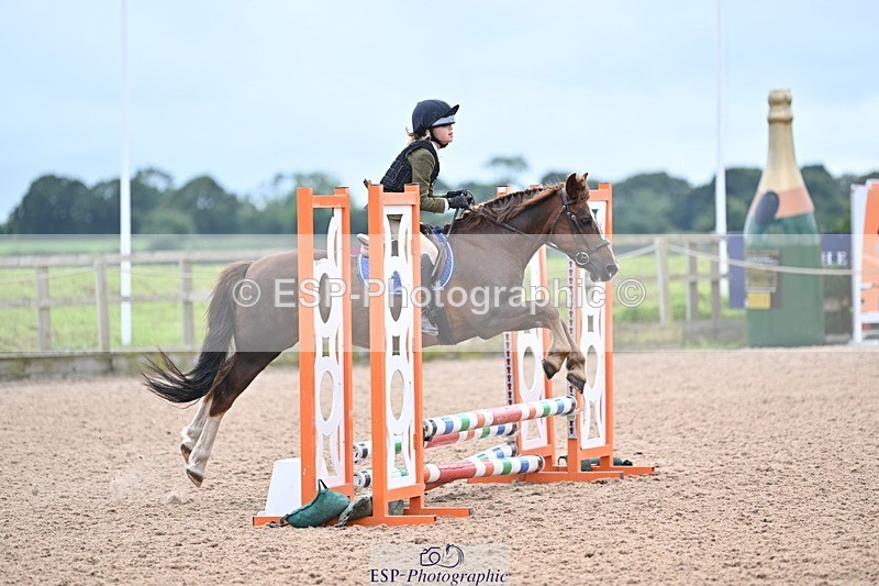 240813-152005-00052 - Clear round & 60cm