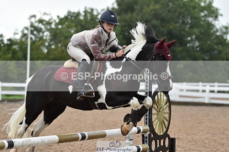 220829A-173310-00456 - 80cm Classes 5a 5b & 6