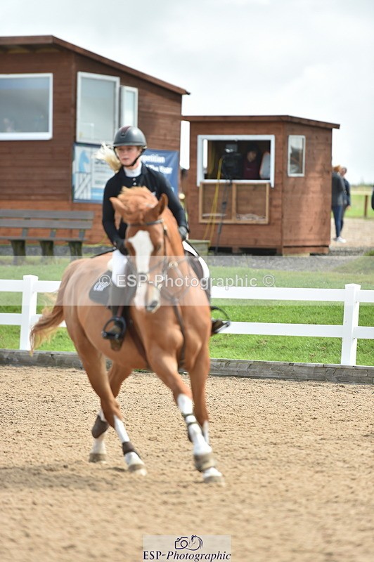 230723A-112904-11280 - Cls 32, 6 Yr Olds 1.20m