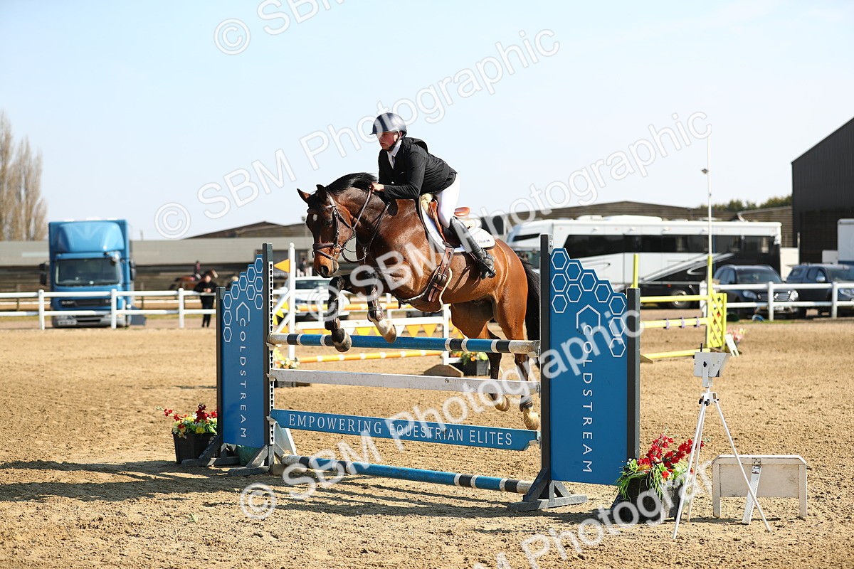 SBM_001332 - Class 5 - Senior Foxhunter - 1.20m