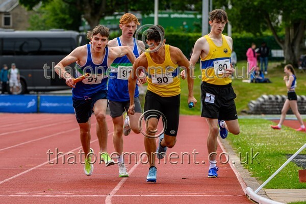 Relays25-927542 - Track Male Set Three