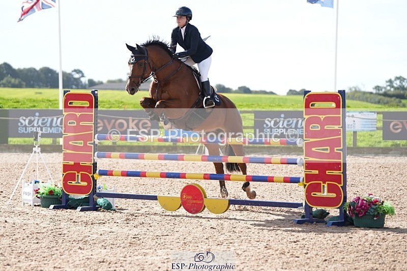 250913-104804-06248 - Cls 14 Snr Newcomers