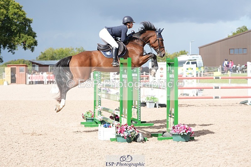 250913-122459-06878 - Cls 15 Snr Foxhunter