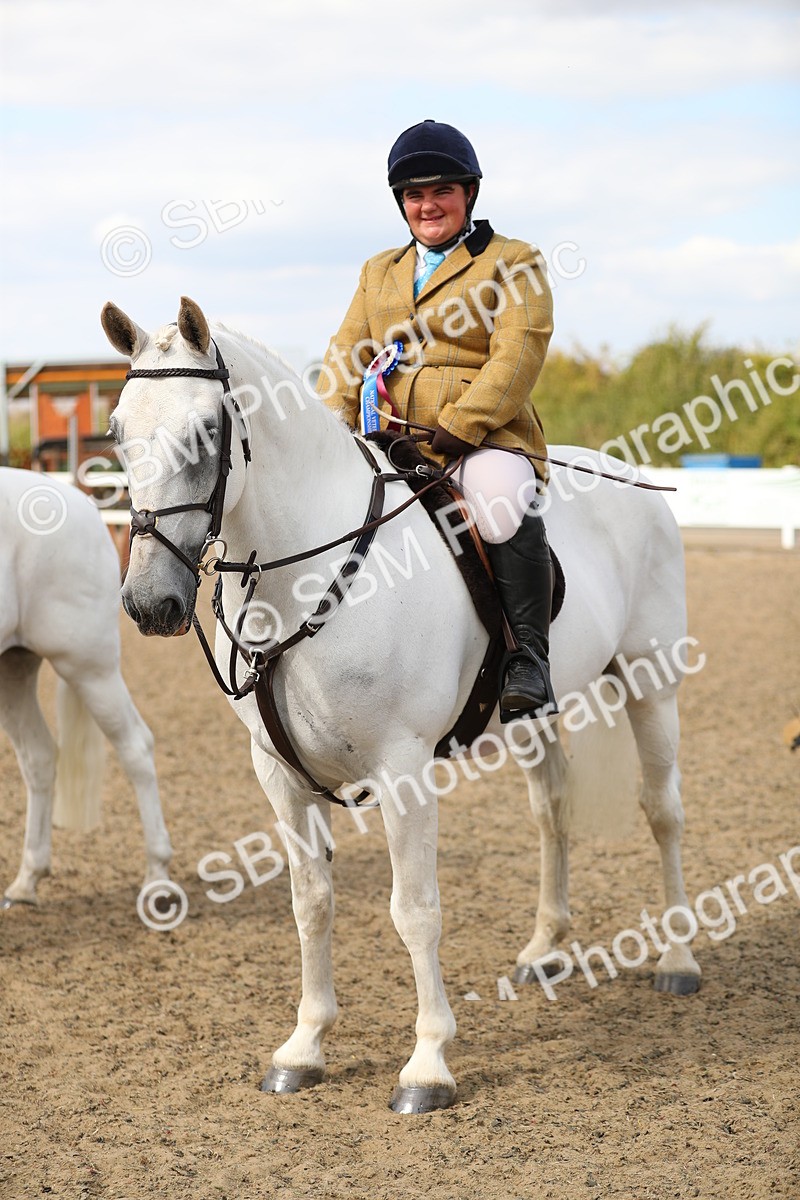 SBM_05674 - Class 48a Style & Performance 70cm (15-19)