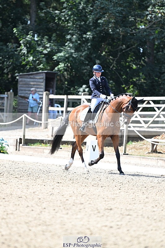 250810A-110515-05699 - 071-Abbie.NewburySeagry.Viceroy