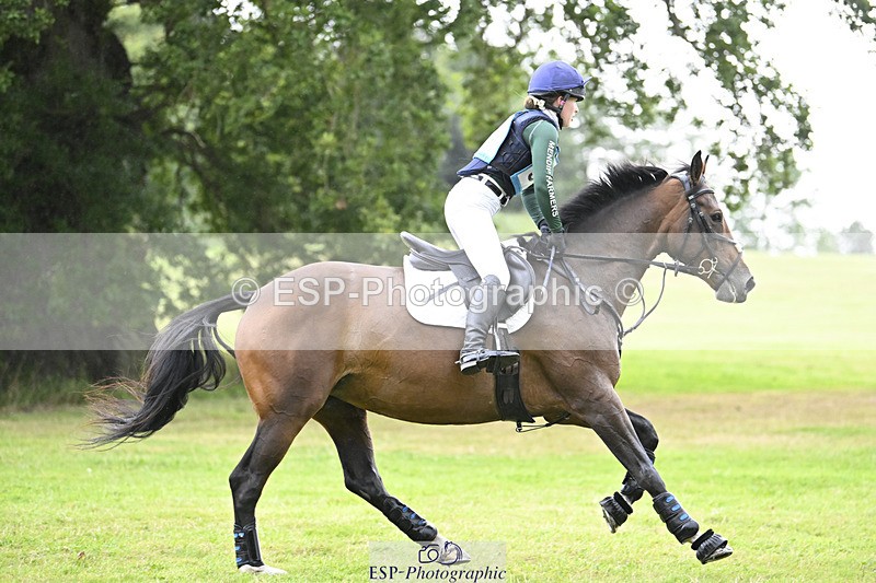 240825X-173919-38222 - 80cm XC 17.30 to End