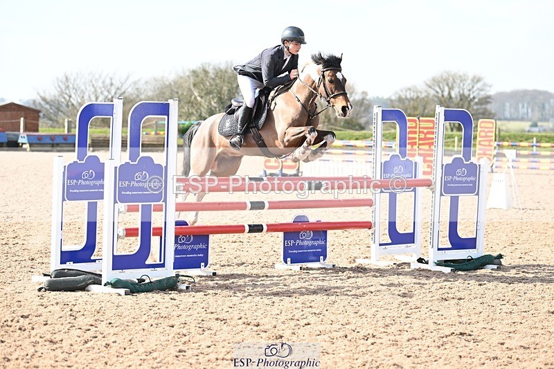 250309-124130-04623 - Cls 9 Pony Foxhunter and 1.10m