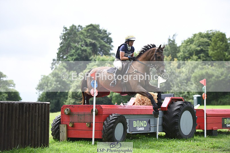 240804-133412-14639 - 505-Kate_Jupp-TEMPLEBREADYS_ROYAL_SPIRIT