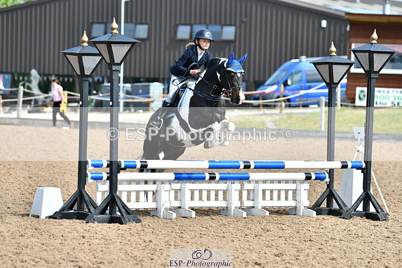 230624A-092727-00179 - Cls 36 Stepping Stones 128 & 138cm