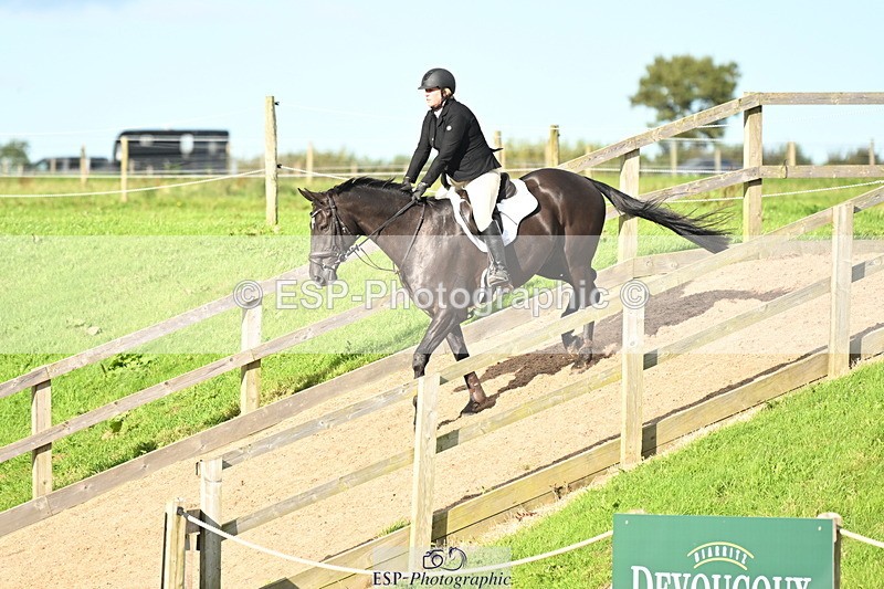 240912A-170454-02462 - Cls 7 Snr 90cm Open Speed Derby