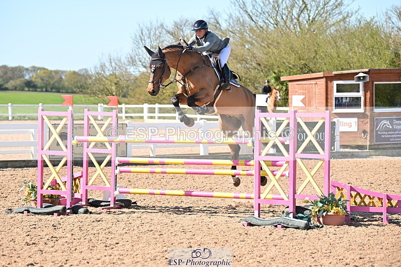 240420A-102424-10301 - Cls 19, 1 Star Silver Tour 1.20m