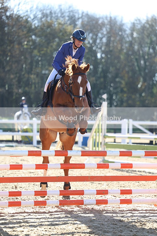 3E7A5416 - Class 4: Senior British Novice/90cm open