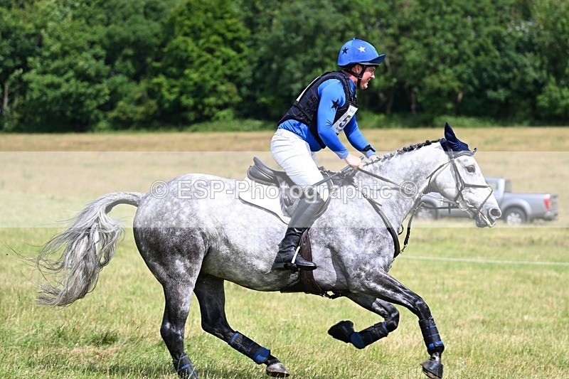 240630X-153551-10372 - 511-Tim_Cheffings-HIVES_LUCKY_BOUNCER