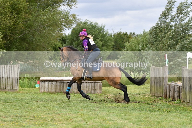 WJ5_3815 - Class 6 80cm