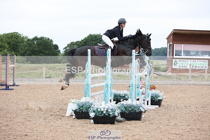 250629-133318-12139 - Cls 28 Pony Foxhunter Jump Offs & Presentations