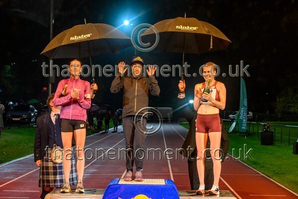 Monument25-910863 - Set Six