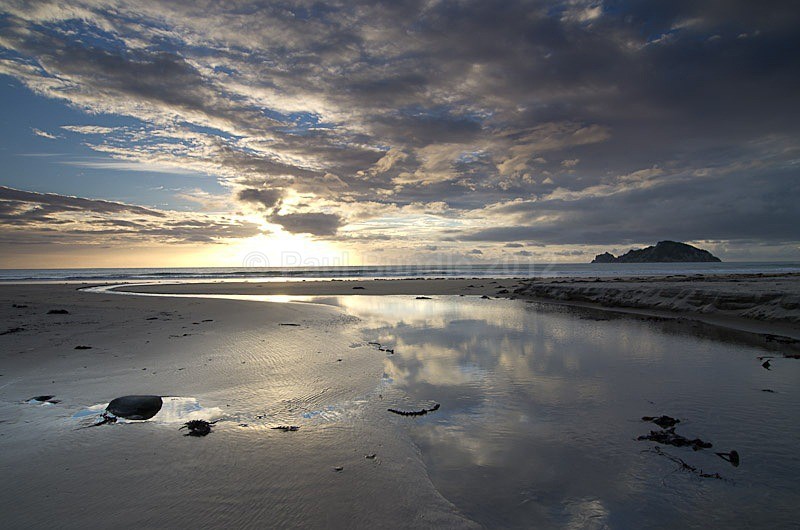 Anaura Bay sunrise - New Zealand North Island