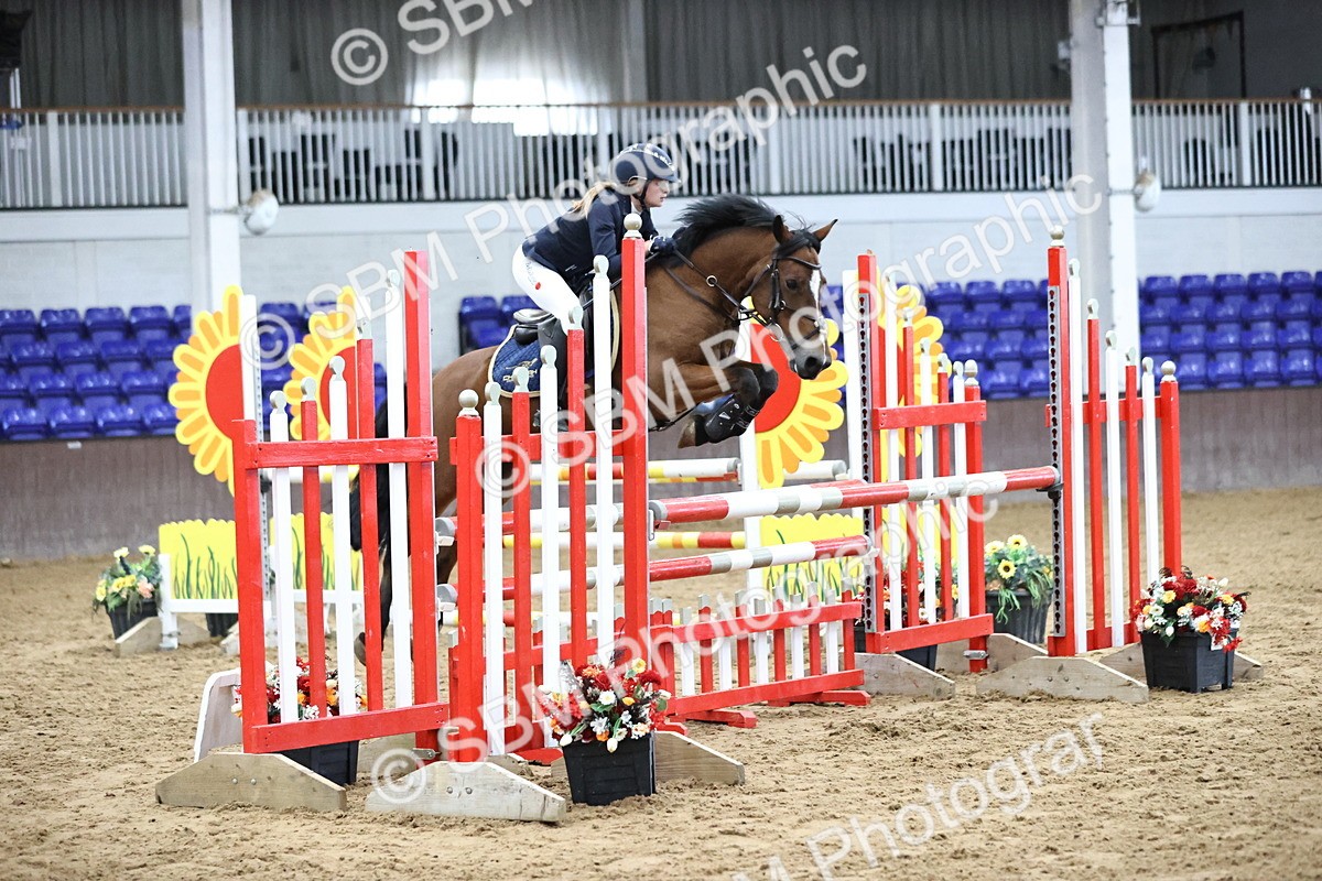 SBM_001088 - Class 5 - Blue Chip Pony Newcomers 1.00m Open