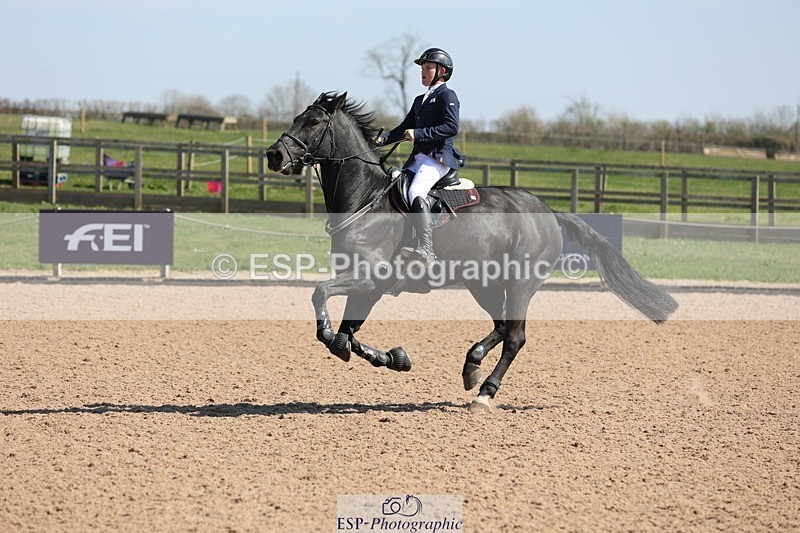 250402-130803-00725 - Cls 6 Foxhunter and 1.20m Open