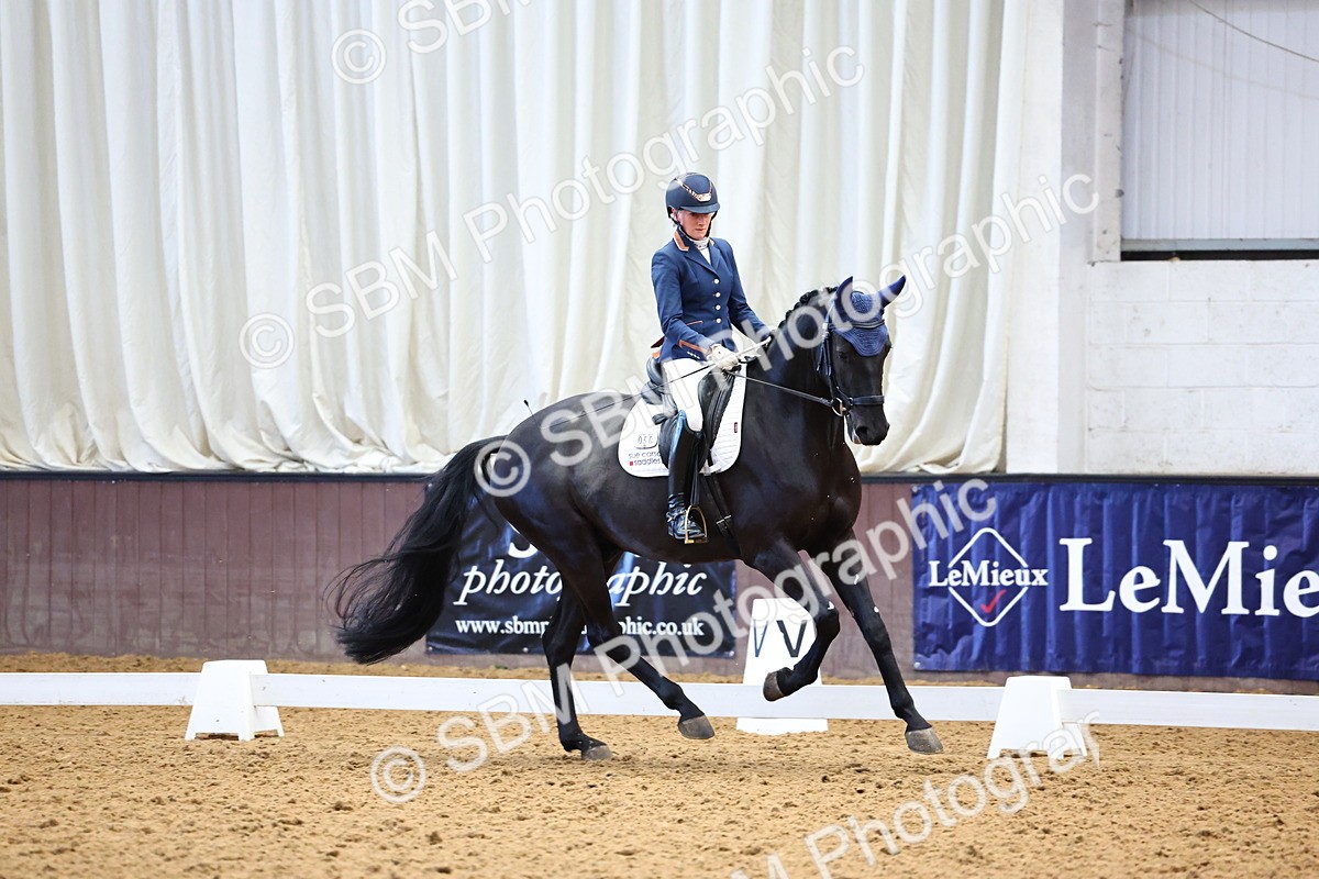 SBM_003842 - Class 14-15 - Novice 5 Novice 6