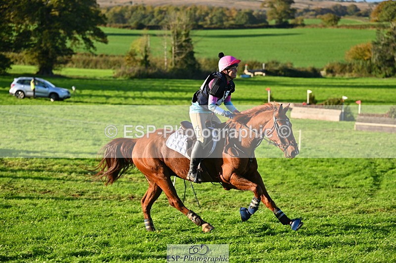 251025A-161752-22095 - H-601-Alexandra.Erskine.Scott