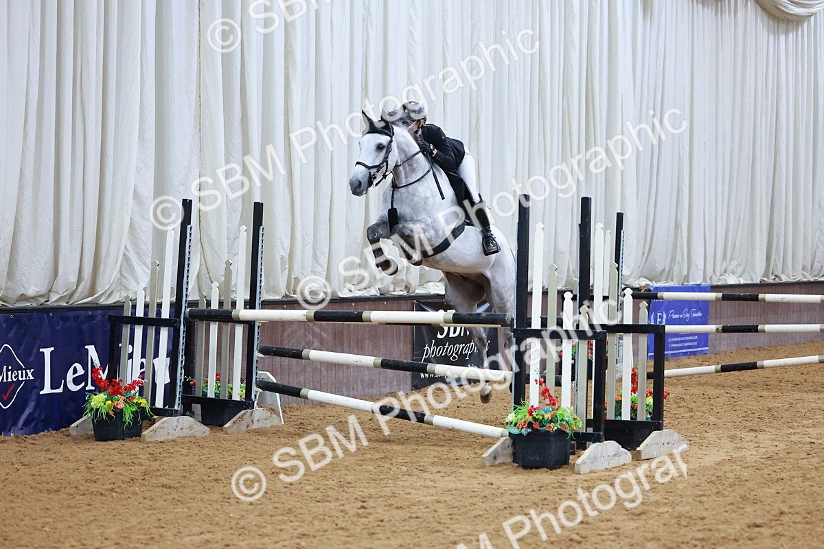 SBM_001387 - Class 4 - Senior Newcomers - 1.10m