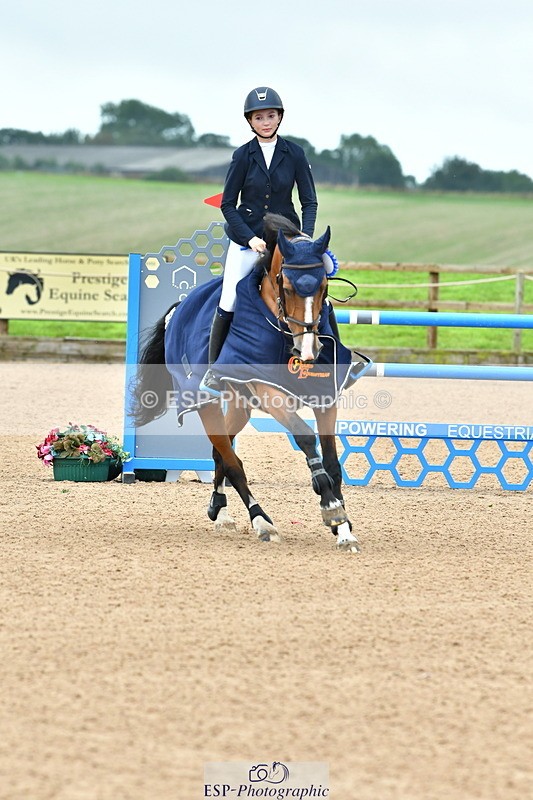 230723A-090851-10537 - Cls 40, Amateur 1.05m