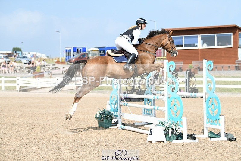 250725-163124-03942 - Cls 10 1.05m Amateur Quali