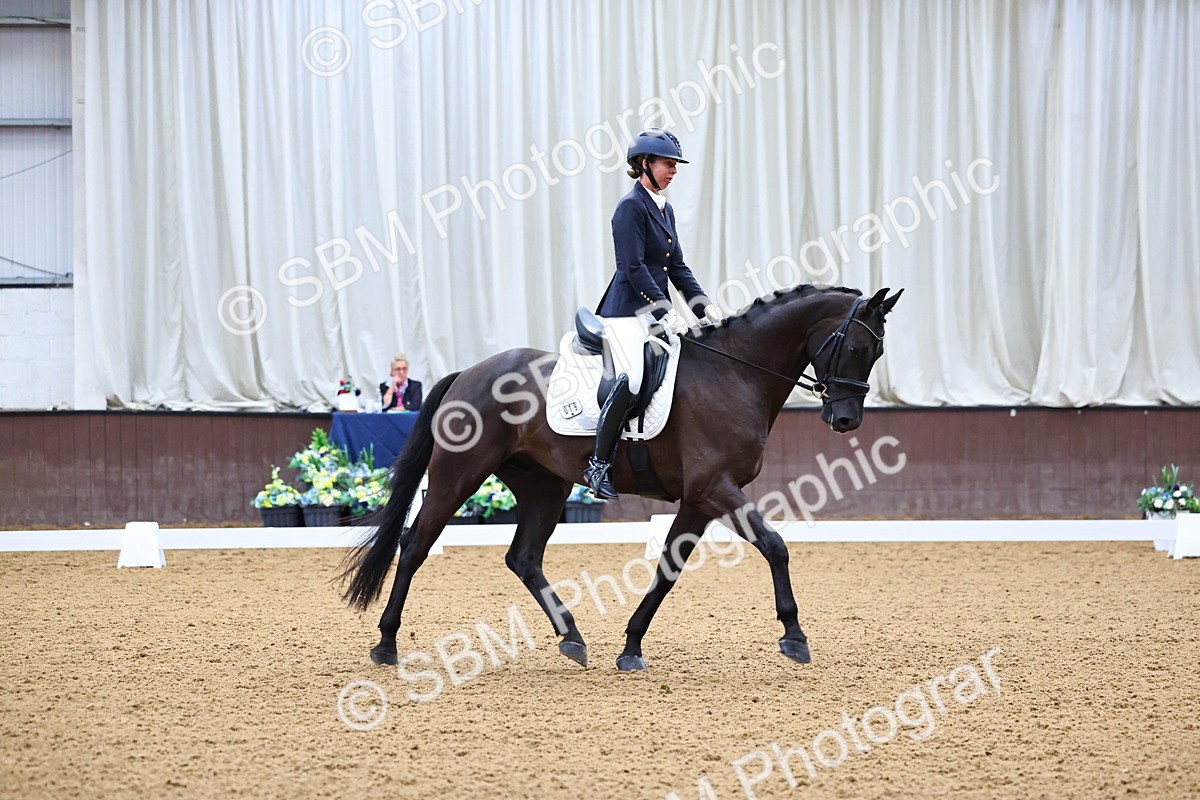 SBM_005588 - Class 5 - Novice 6 - 9.30-10.33