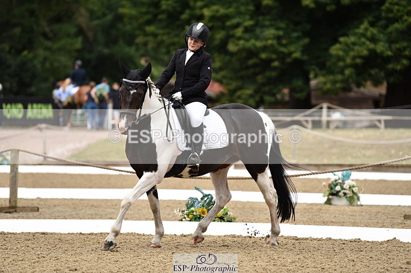 140109A-231736-08427 - 129-Nicole.Windley-Sweetcombe.Huntsmans.Girl