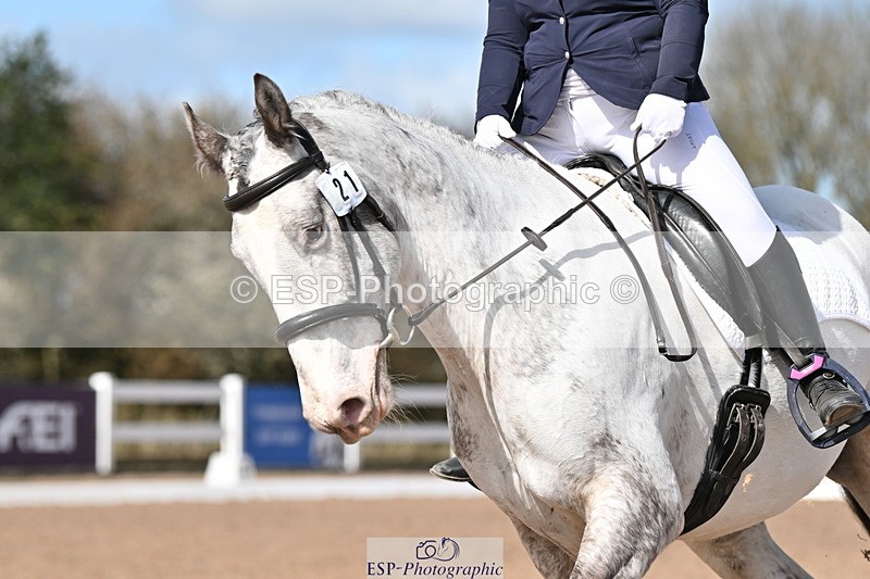 240324A-124410-02363 - Novice 28, 12.15 to 13.00